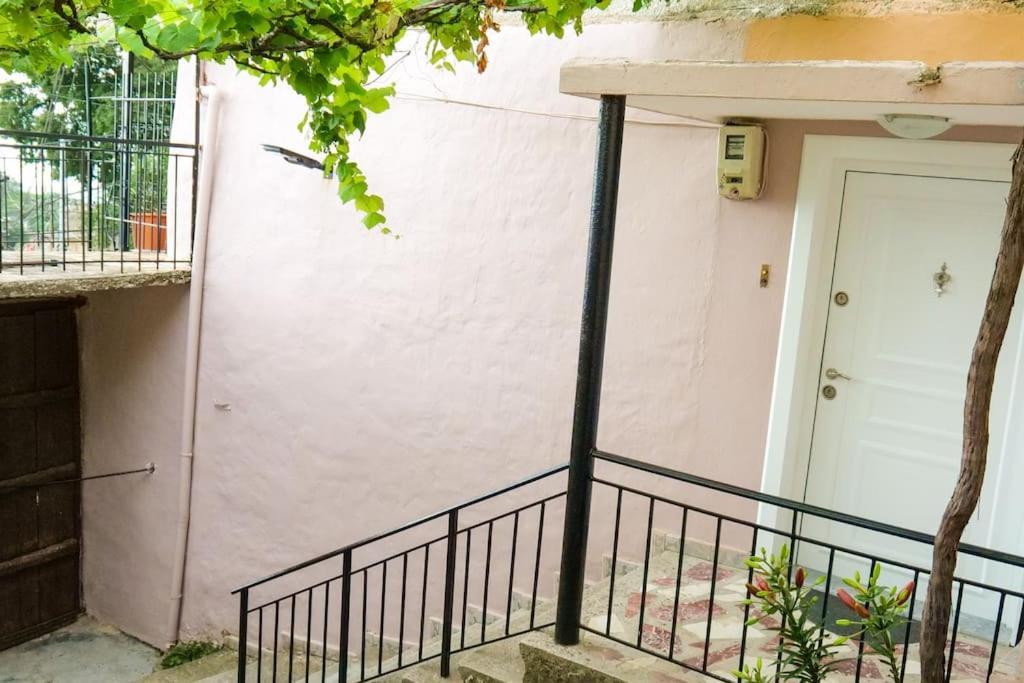 Kasmi Home Крує Екстер'єр фото